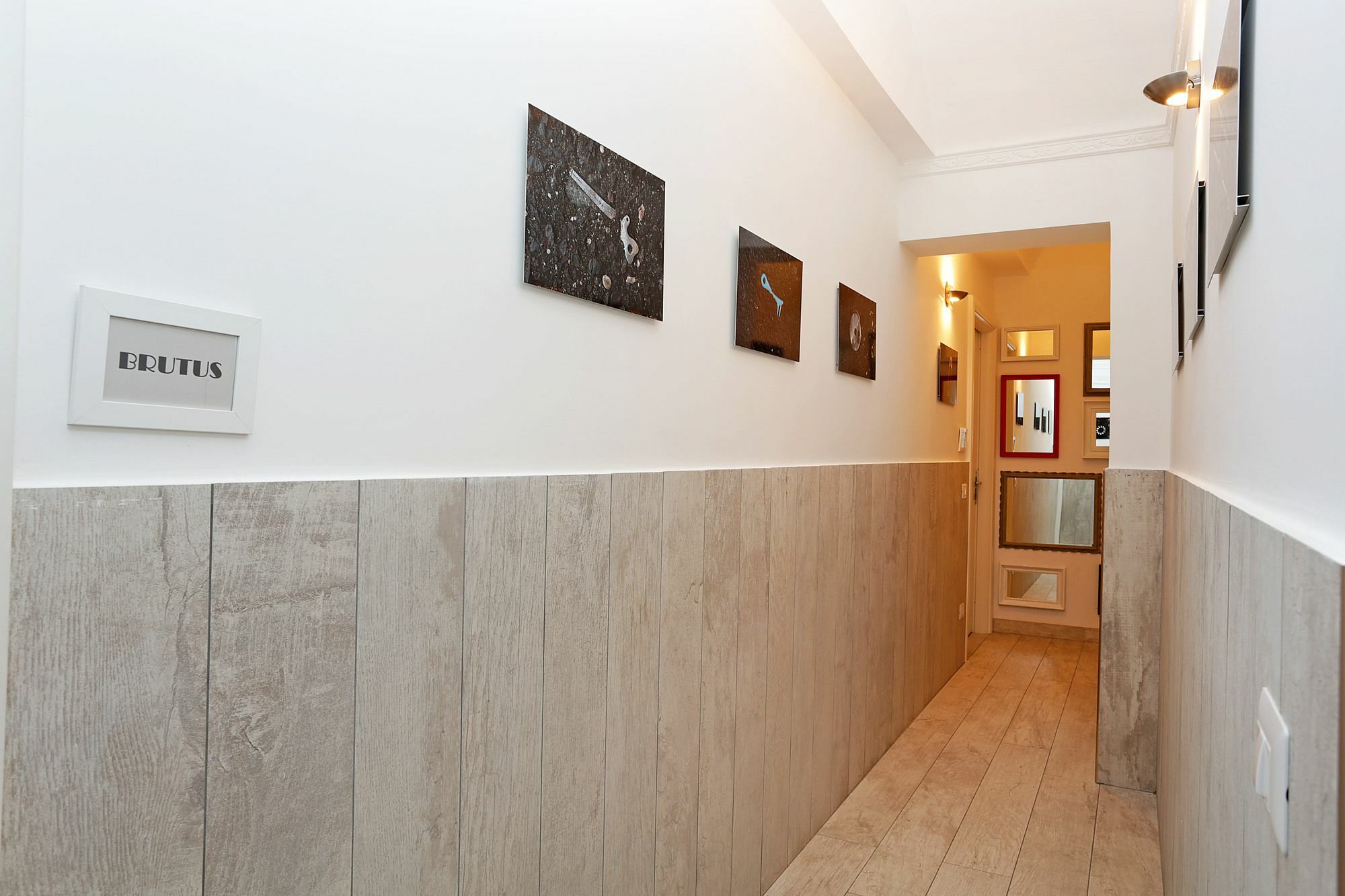 Houspitality Nero Couette-café Rome